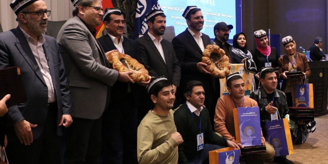 Hamedan-Festival ehrt ausländische Teilnehmer für ihre Beiträge zum Kindertheater